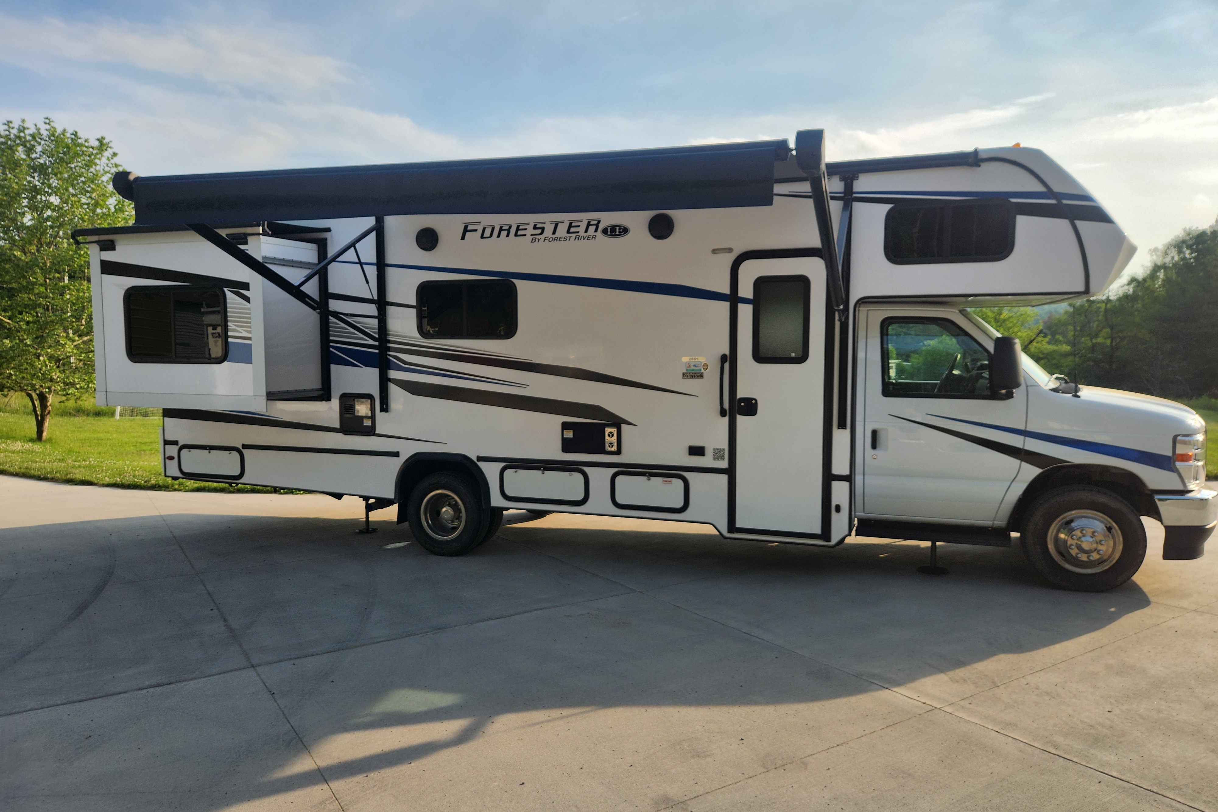 Sal's Forest River Forester Class C