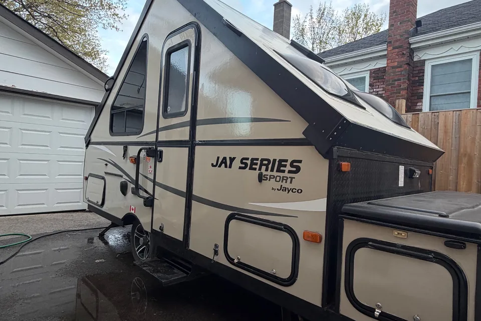 Wild moose trailer
