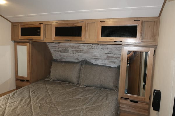 MEET WOLFY OUR 2024 SMART RV, ASK ABOUT OUR ADDONS