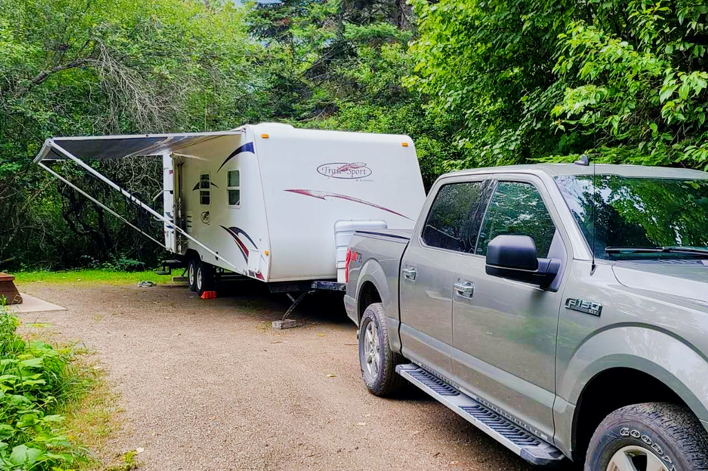 Larry's R-Vision 25S Lite Trailer