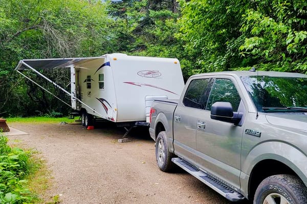 Larry's R-Vision 25S Lite Trailer