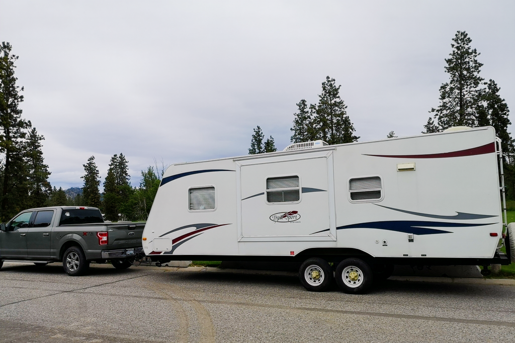 Larry's R-Vision 25S Lite Trailer