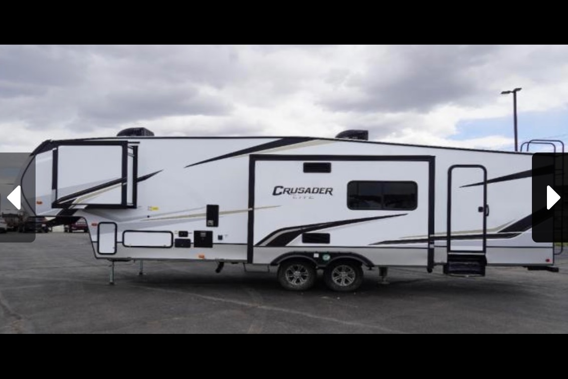 Prime Time Crusader Lite Fifth Wheel *NEW LISTING*