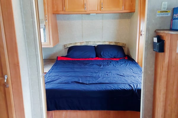 Gulf Stream Innsbruk Travel Trailer