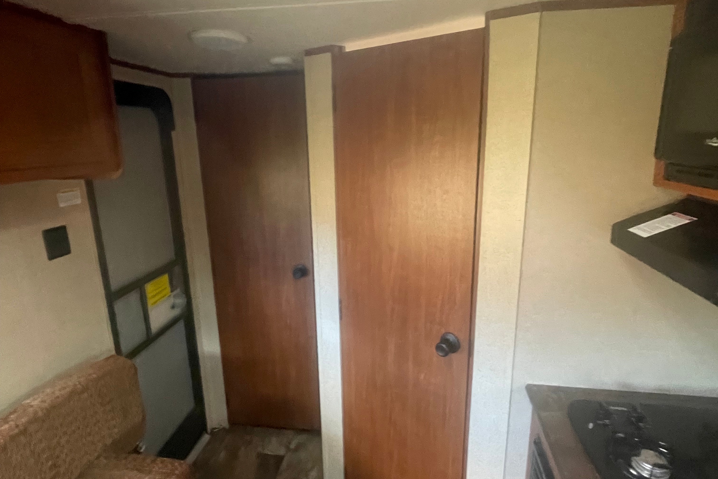  Jayco 14RB Travel Trailer  16' ( Free Quemahoming Dam delivery)  