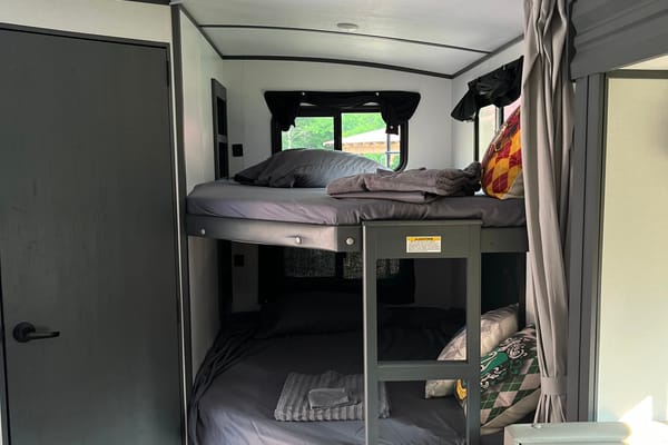 Cabin Fever Cottages - Keystone Bullet 250BHS Travel Trailer