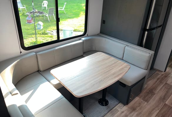 Cabin Fever Cottages - Keystone Bullet 250BHS Travel Trailer