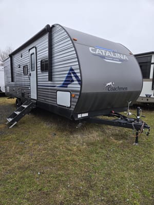 Julie Forest River CAT2618HS Roulotte