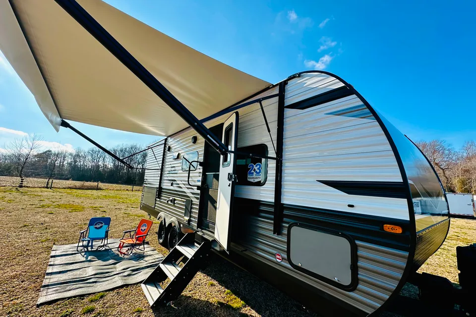 2024 BRAND NEW! Jayco Jay Flight 235MBH Travel Trailer