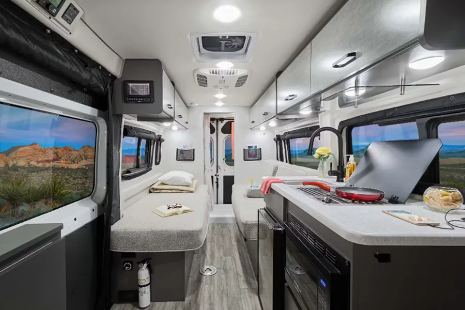 Escape Key Luxury Adventure Camper Van Rental – Palm Beach