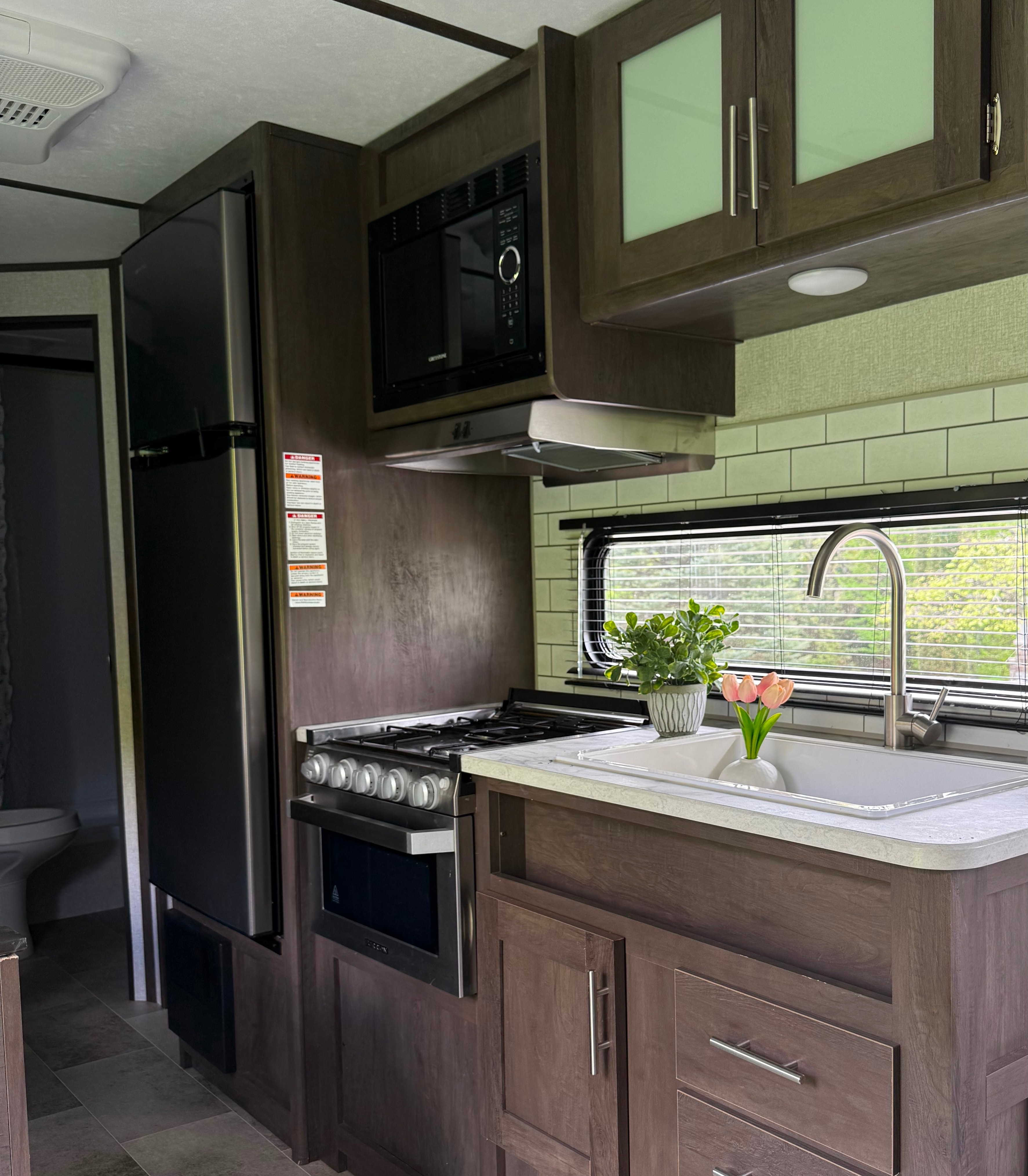 Sabrina's Lantern 214BH Travel Trailer
