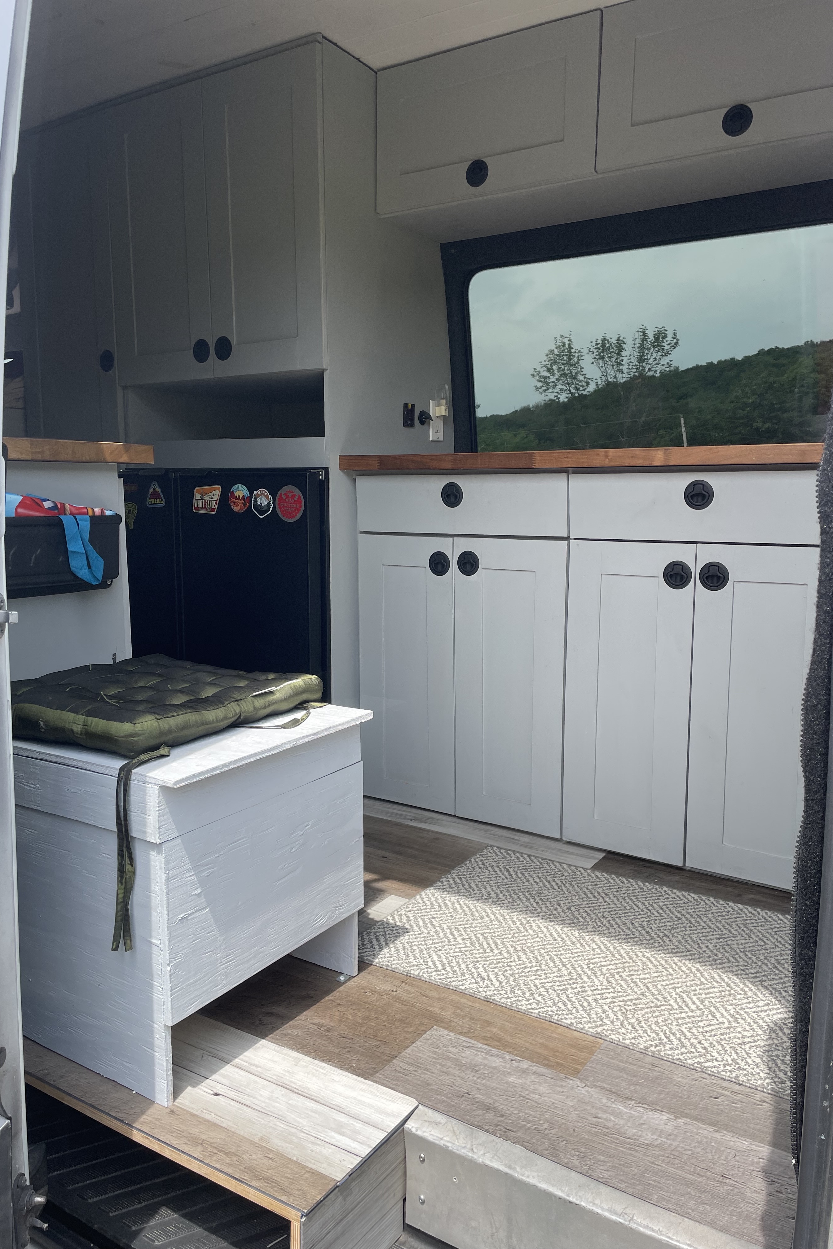 Steve's cabane  Sprinter Campervan