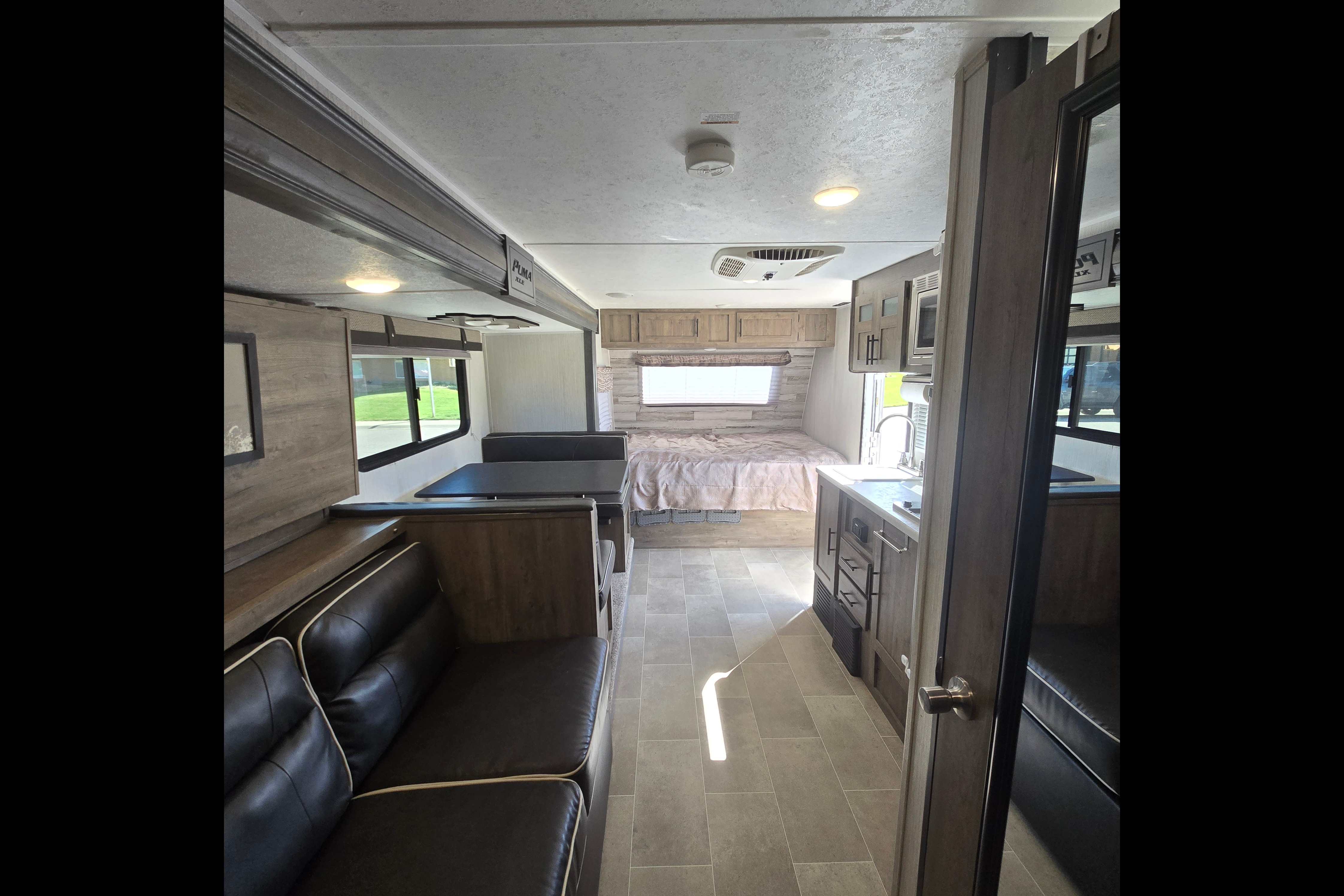 Palomino Puma 18SSX Travel Trailer
