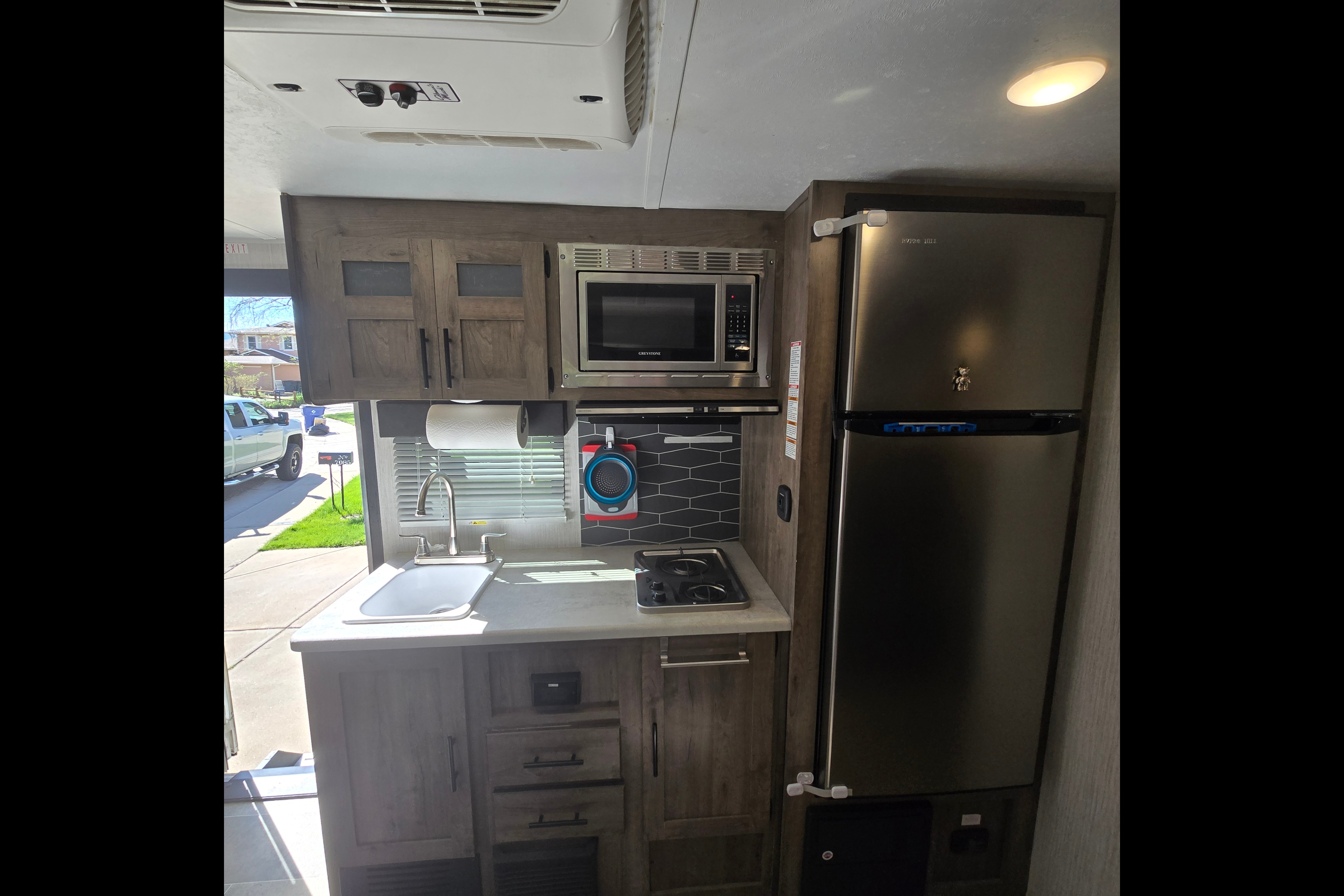 Palomino Puma 18SSX Travel Trailer