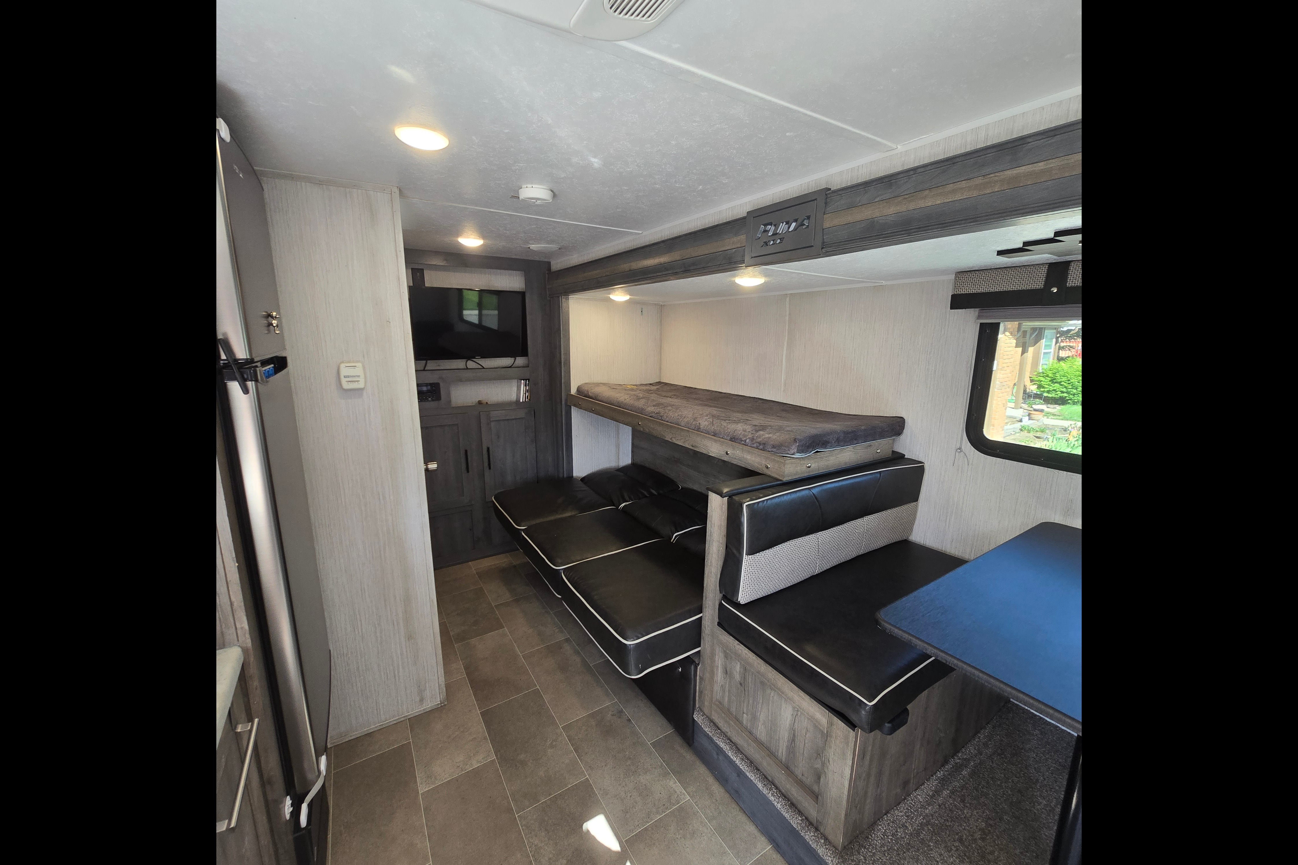Palomino Puma 18SSX Travel Trailer