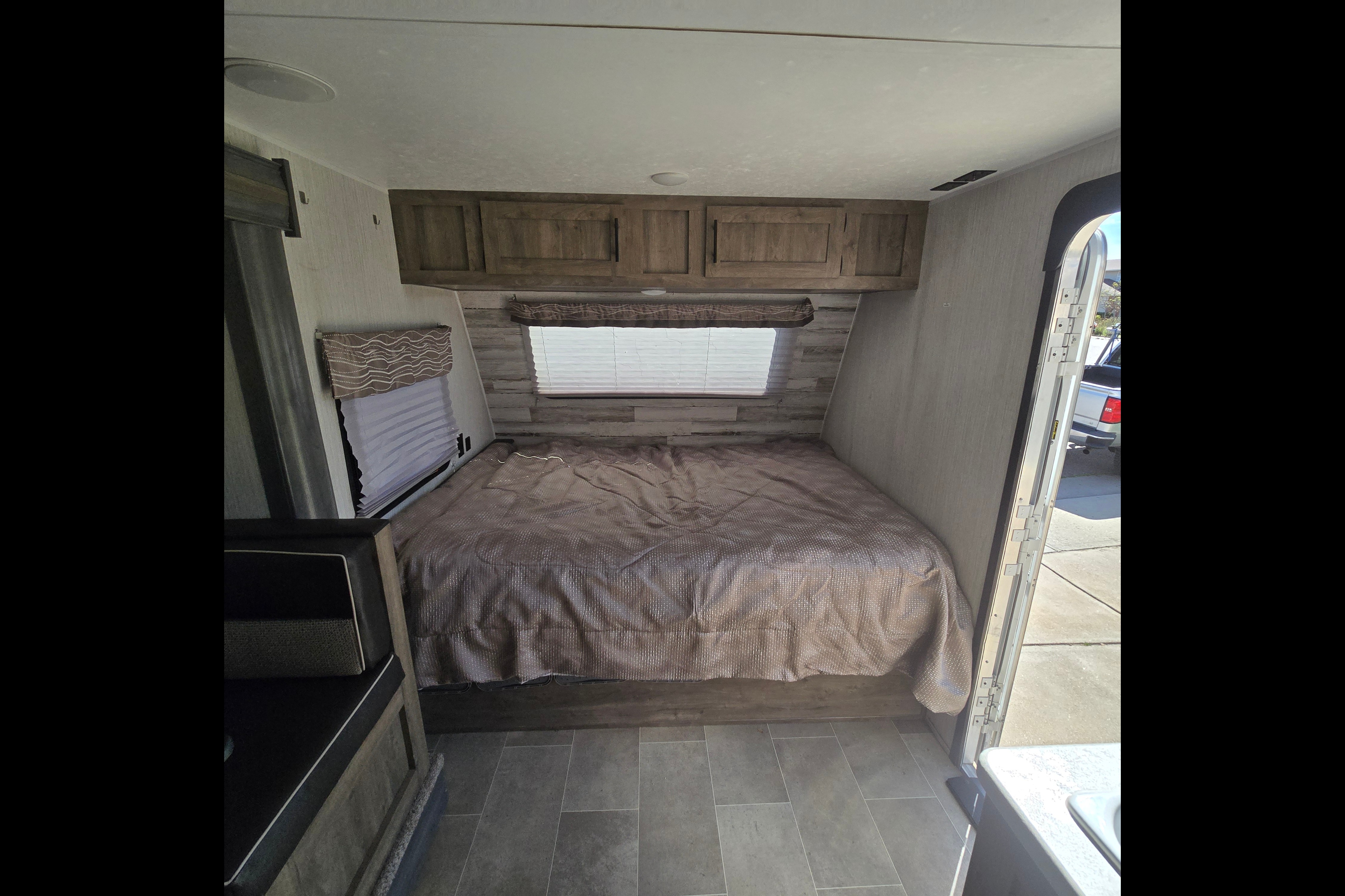 Palomino Puma 18SSX Travel Trailer