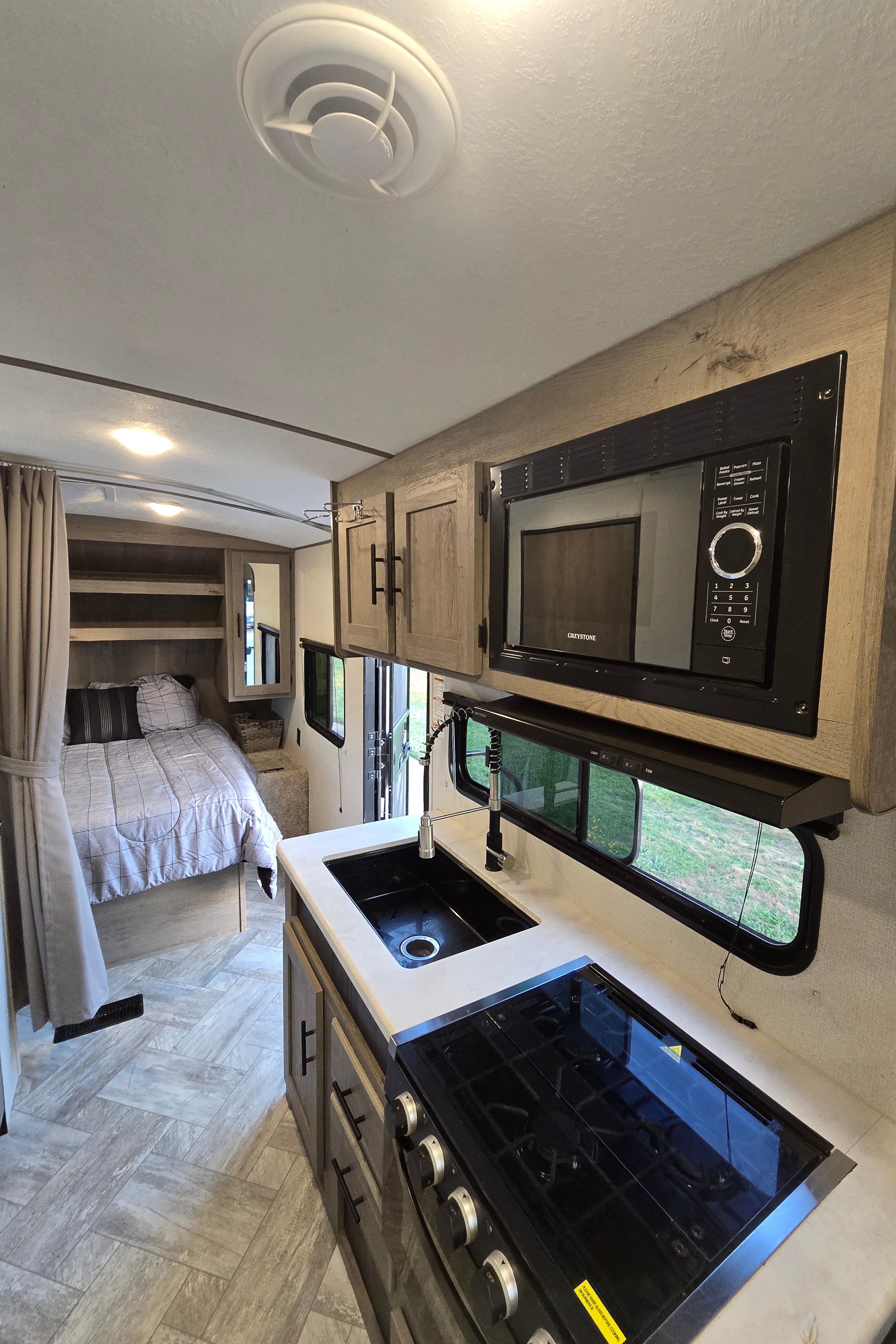 Kevin's Keystone Springdale 222RDWE Travel Trailer
