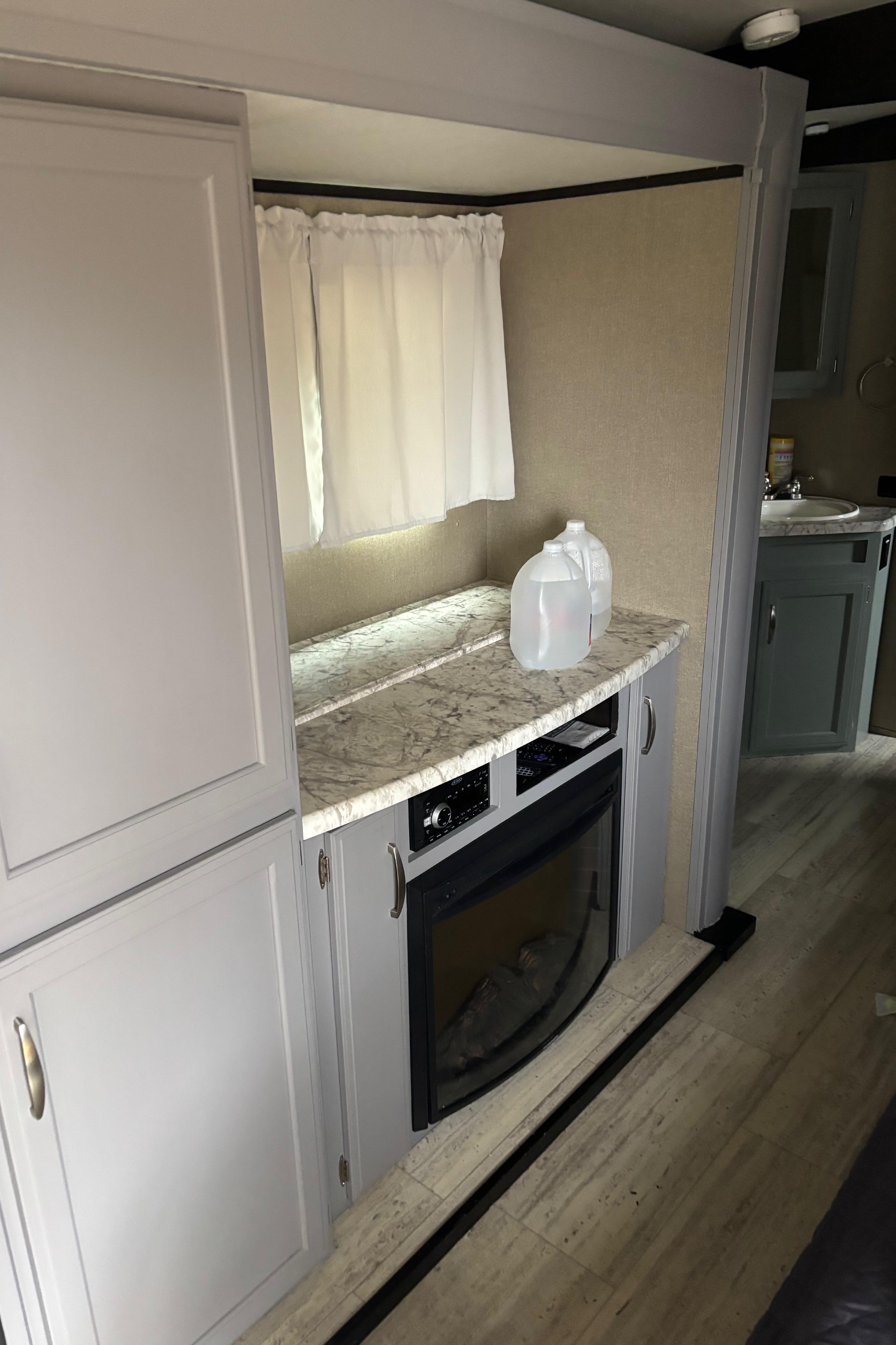 Kenneth's Grand Design Imagine 2250 Travel Trailer
