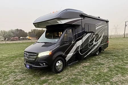 WiFi - Luxurious - Diesel - Great MPG