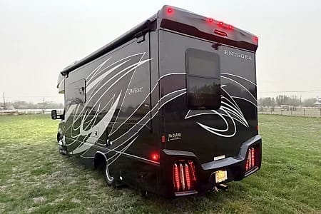 WiFi - Luxurious - Diesel - Great MPG