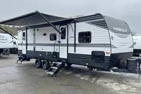 *Adventurous* 2023 Keystone Hideout: Sleeps 8