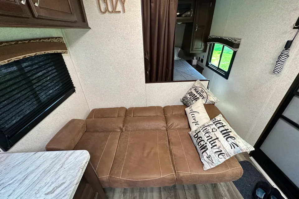 The Cozy Memory Maker - Large Family & Pet Friendly!!