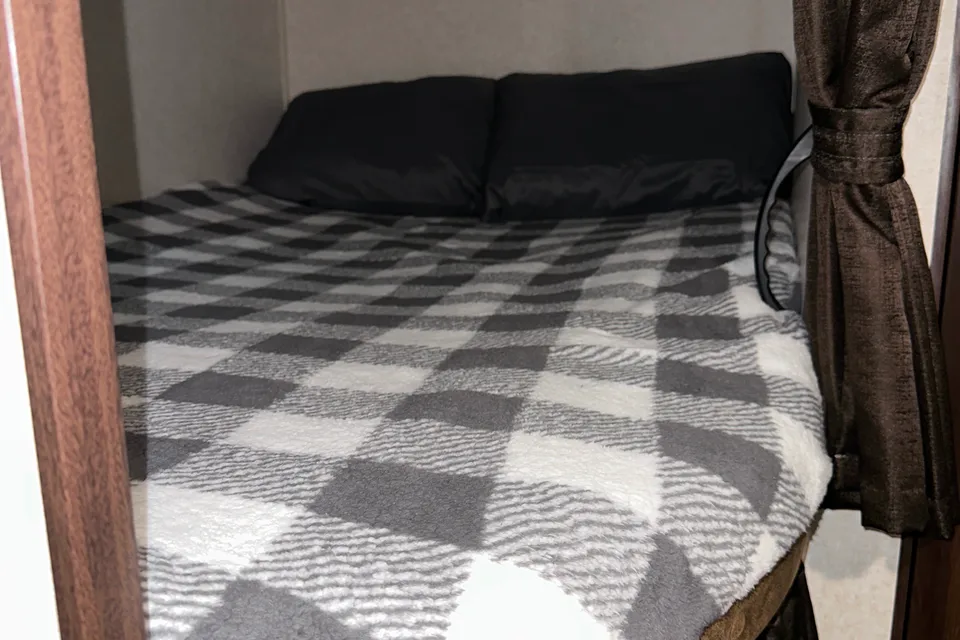 The Cozy Memory Maker - Large Family & Pet Friendly!!