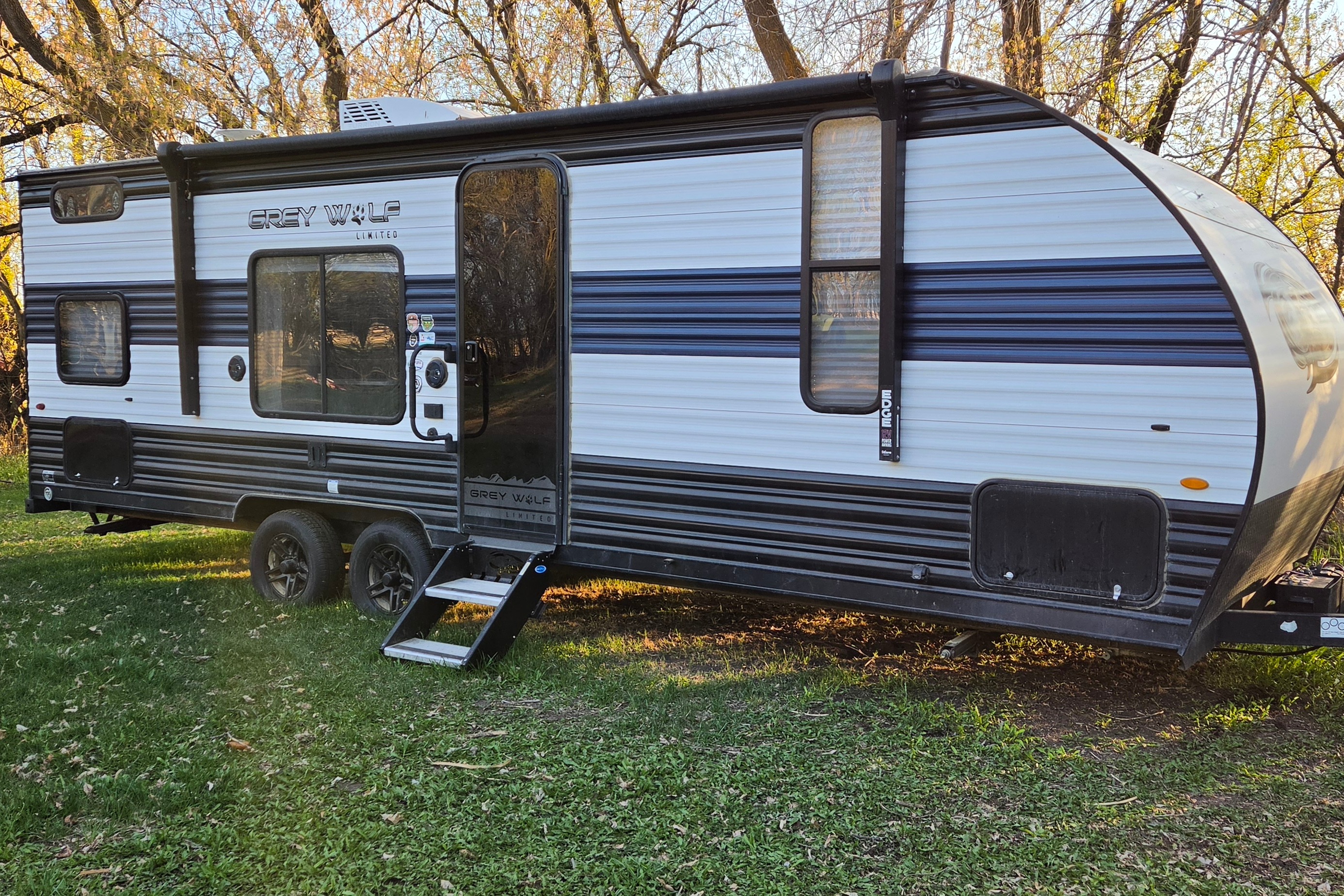 Forest River Grey Wolf 26DSJE Travel Trailer