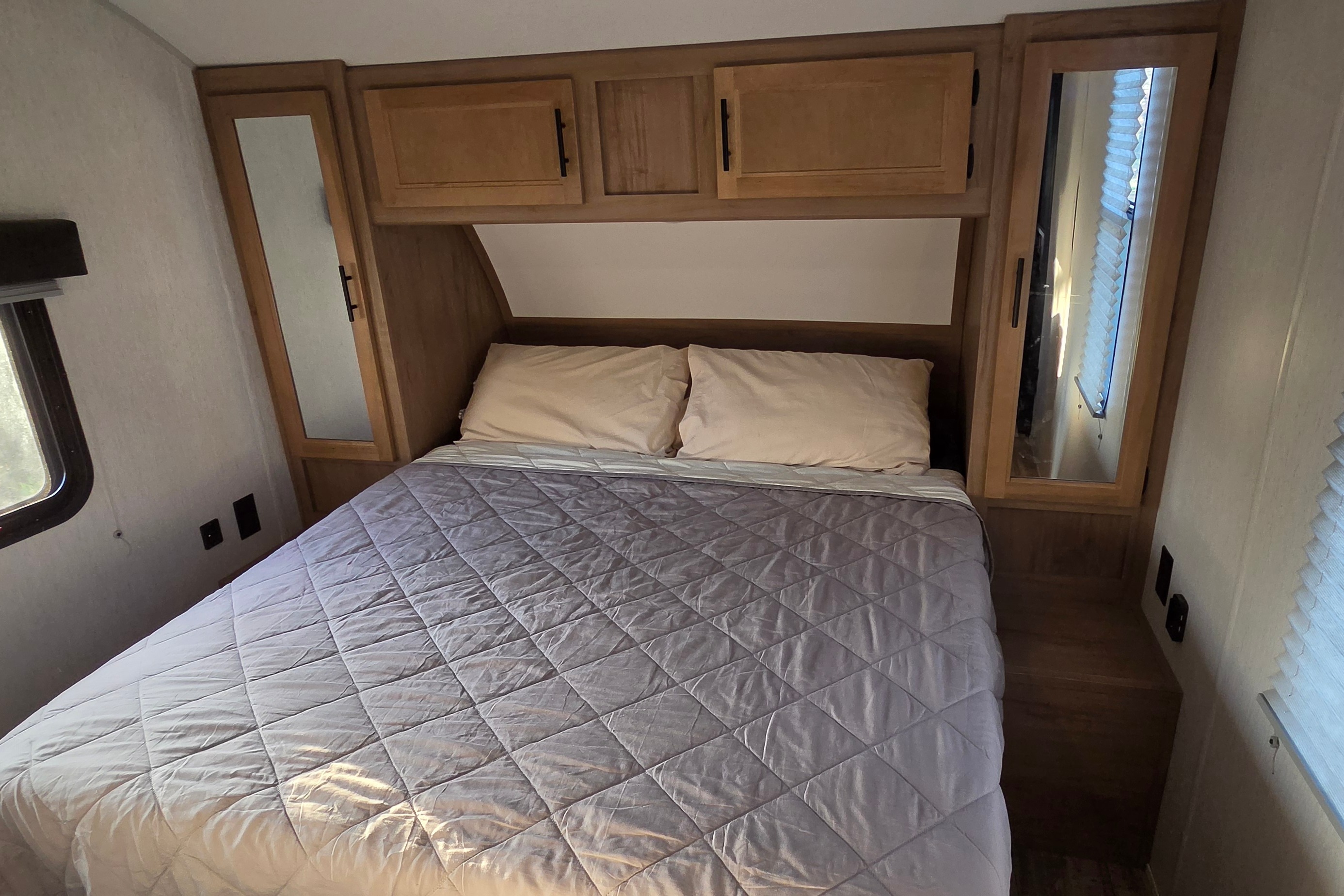Forest River Grey Wolf 26DSJE Travel Trailer