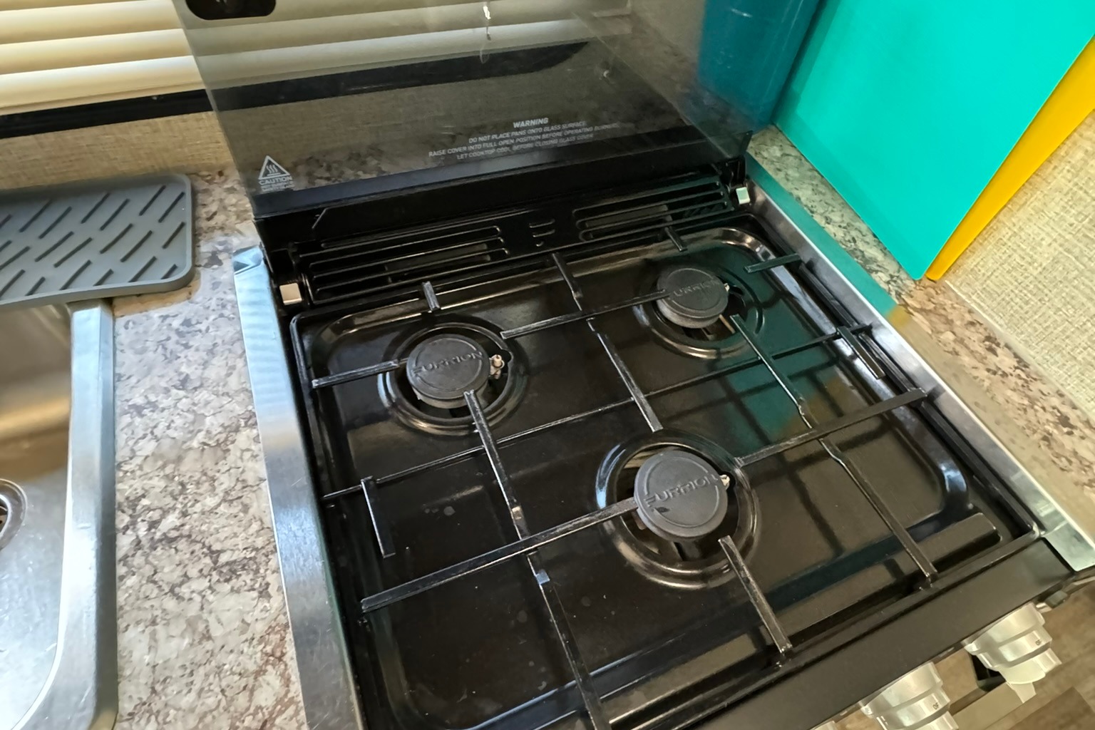 EZ Breezy | Easy-to-Drive Thor Elite | Sleeps 5