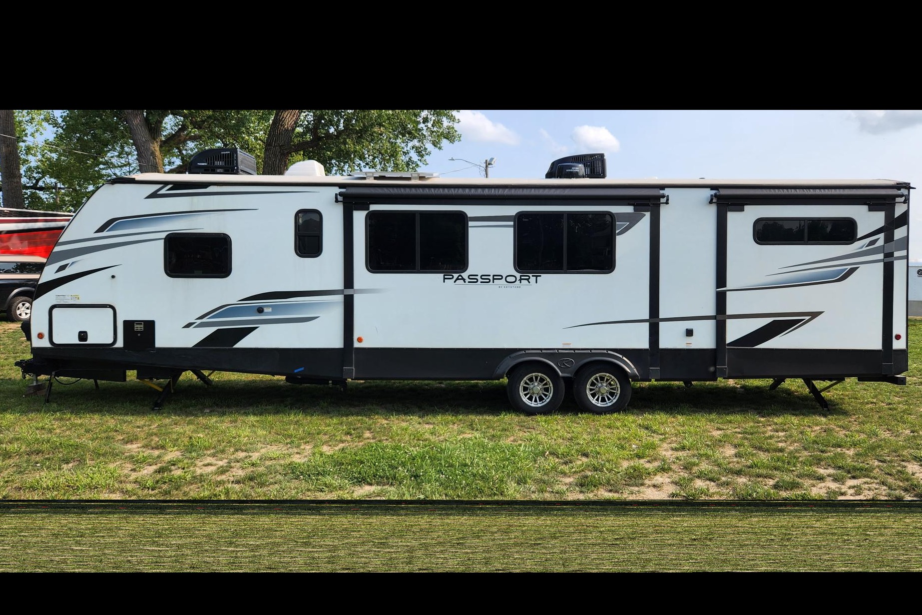 Matt and Candi's all inclusive family camper 2B2B Off Grid Generator Available