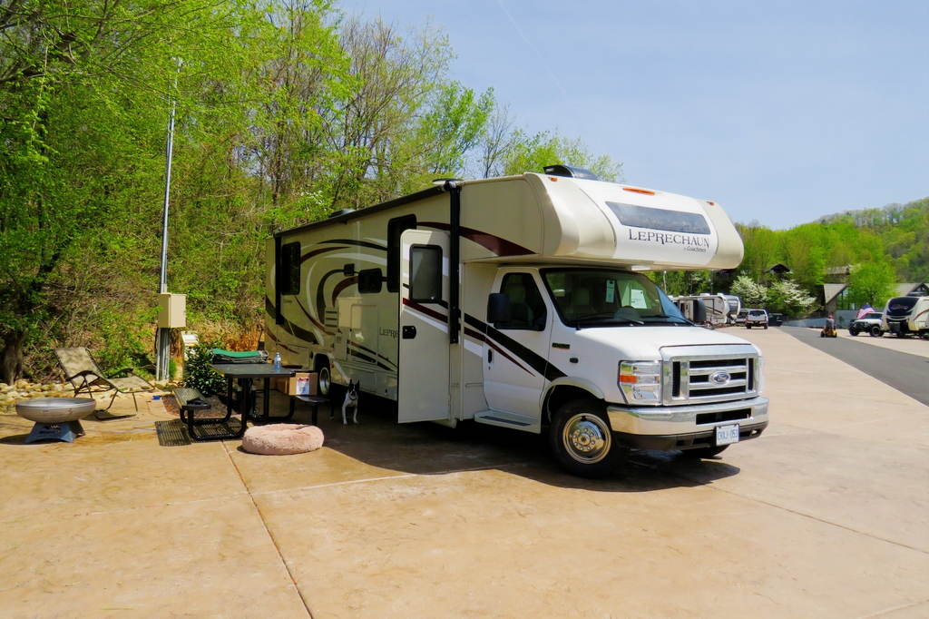 Lorraine & Todd's Coachman Leprechaun Class C