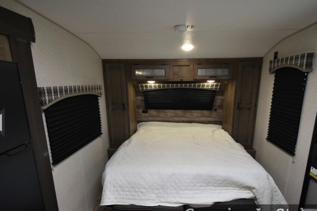 Jess & Justin’s home away from home! 