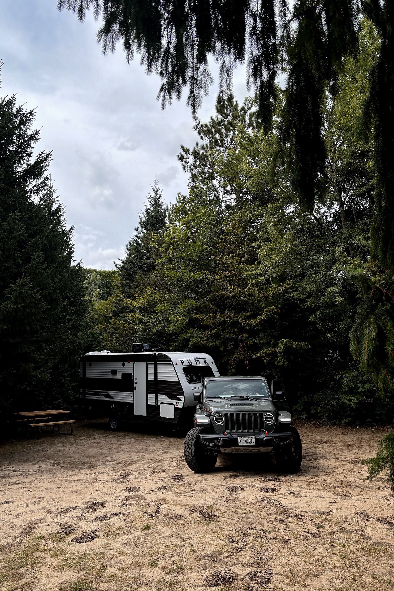 Palomino Puma Ultra Lite 16BHX Travel Trailer