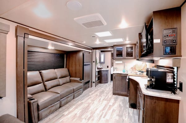 Say hello to "Gracie"! Our 22 Grand Design 265BH! Located near Table Rock Lake, Branson Missouri & Lake Of The Ozarks