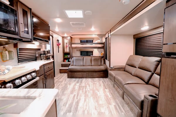 Say hello to "Gracie"! Our 22 Grand Design 265BH! Located near Table Rock Lake, Branson Missouri & Lake Of The Ozarks