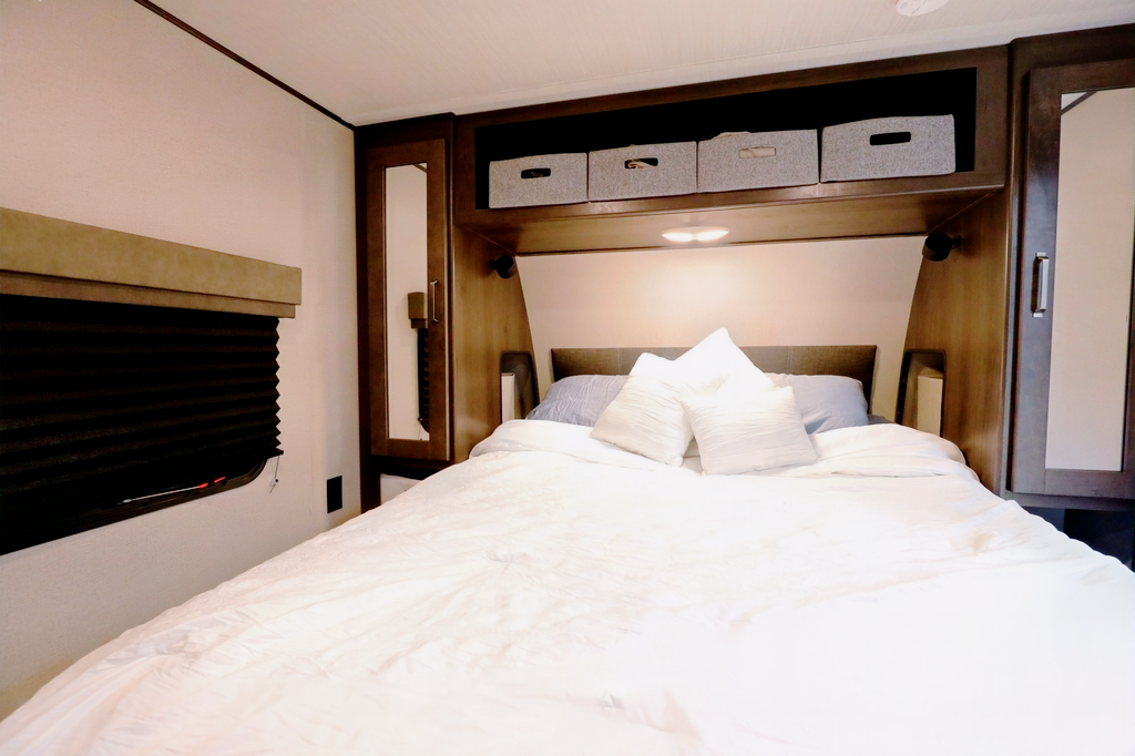 Say hello to "Gracie"! Our 22 Grand Design 265BH! Located near Table Rock Lake, Branson Missouri & Lake Of The Ozarks