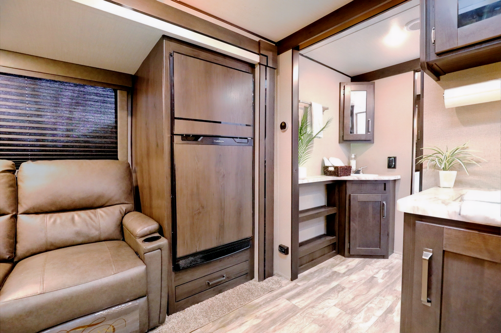 Say hello to "Gracie"! Our 22 Grand Design 265BH! Located near Table Rock Lake, Branson Missouri & Lake Of The Ozarks
