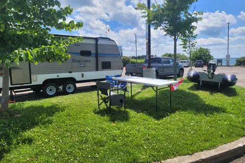 2021!! MOTORIZED FISHING BOAT! E-BIKES! MOVIE PROJECTOR! BBQs! Moe's KZ Sportsmen 190 Toyhauler