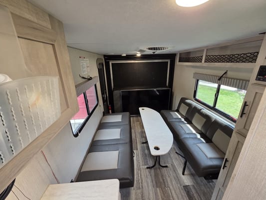 2021!! MOTORIZED FISHING BOAT! E-BIKES! MOVIE PROJECTOR! BBQs! Moe's KZ Sportsmen 190 Toyhauler