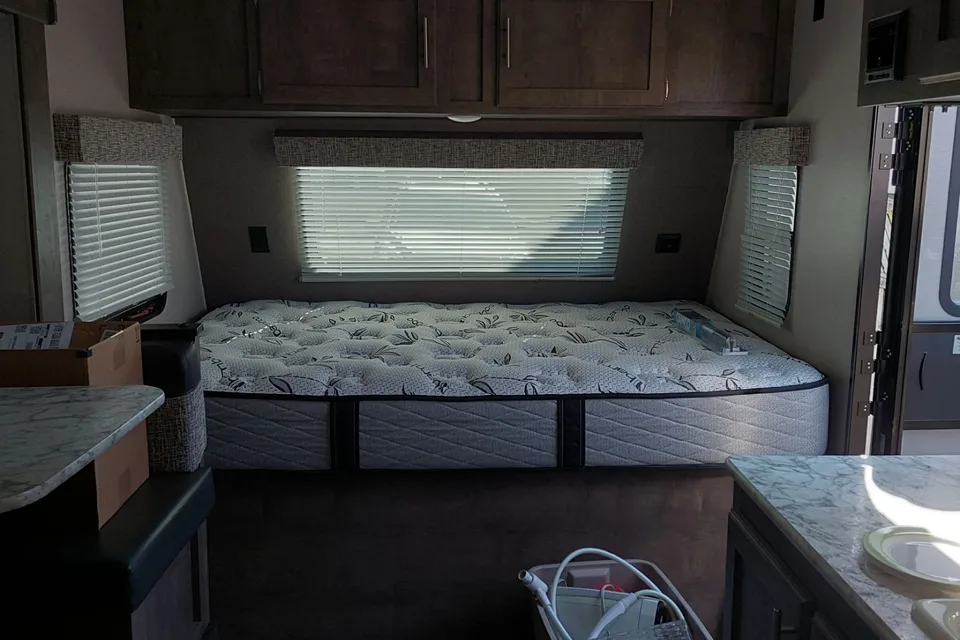Clean KZ Sportsmen Travel Trailer