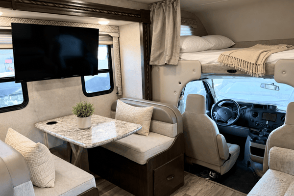 (#11) Gorgeous Class C Motorhome - Zion park, Burning man, Festivals, EDC