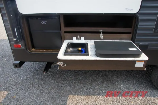 Richard's Little Springdale 240BHE Travel Trailer