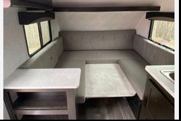 Liberté; Bushwacker Braxton Creek 15FK Mini-roulotte