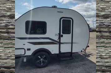 Liberté; Bushwacker Braxton Creek 15FK Mini-roulotte