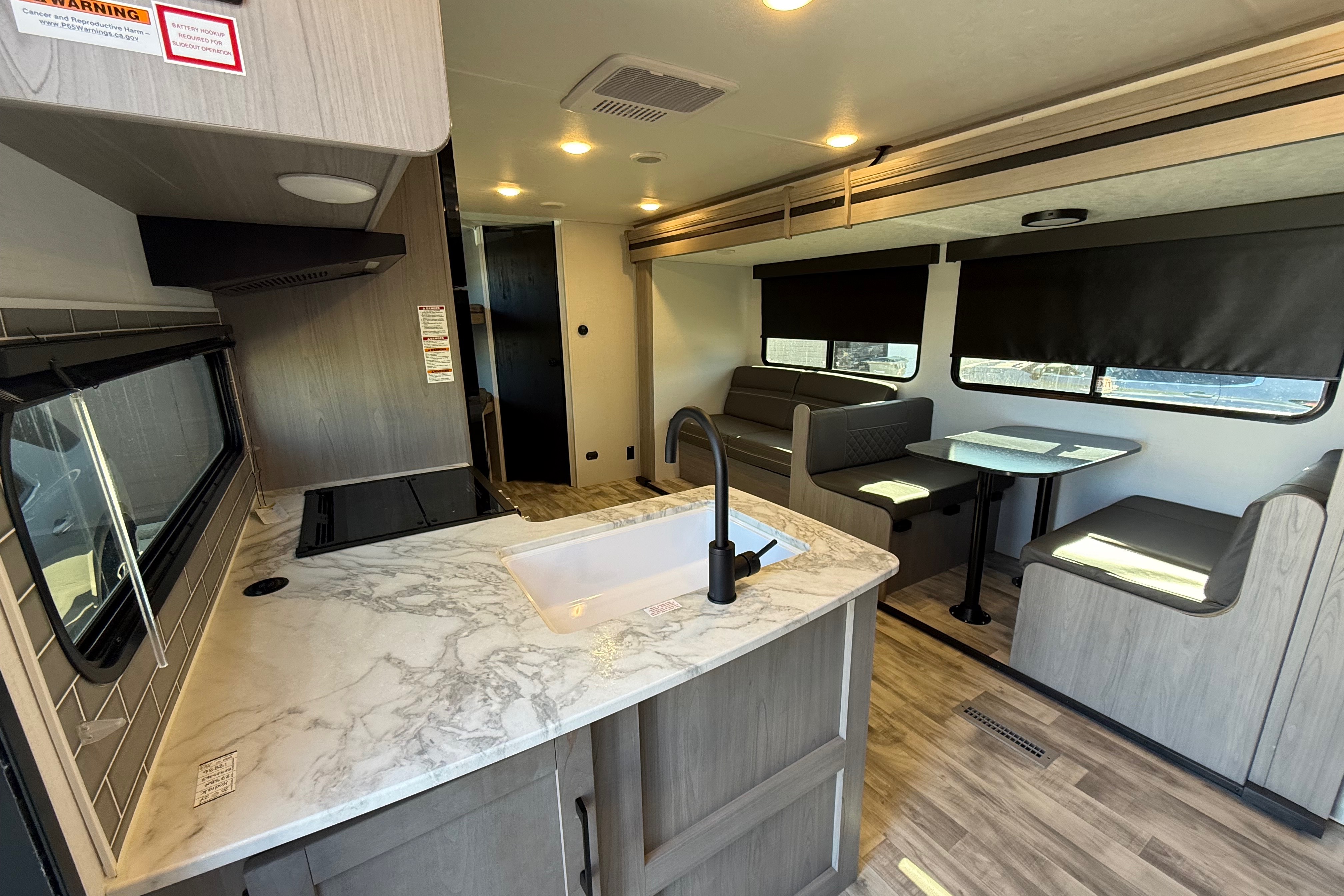 Krista's Dutchmen Kodiak 27SBH Travel Trailer