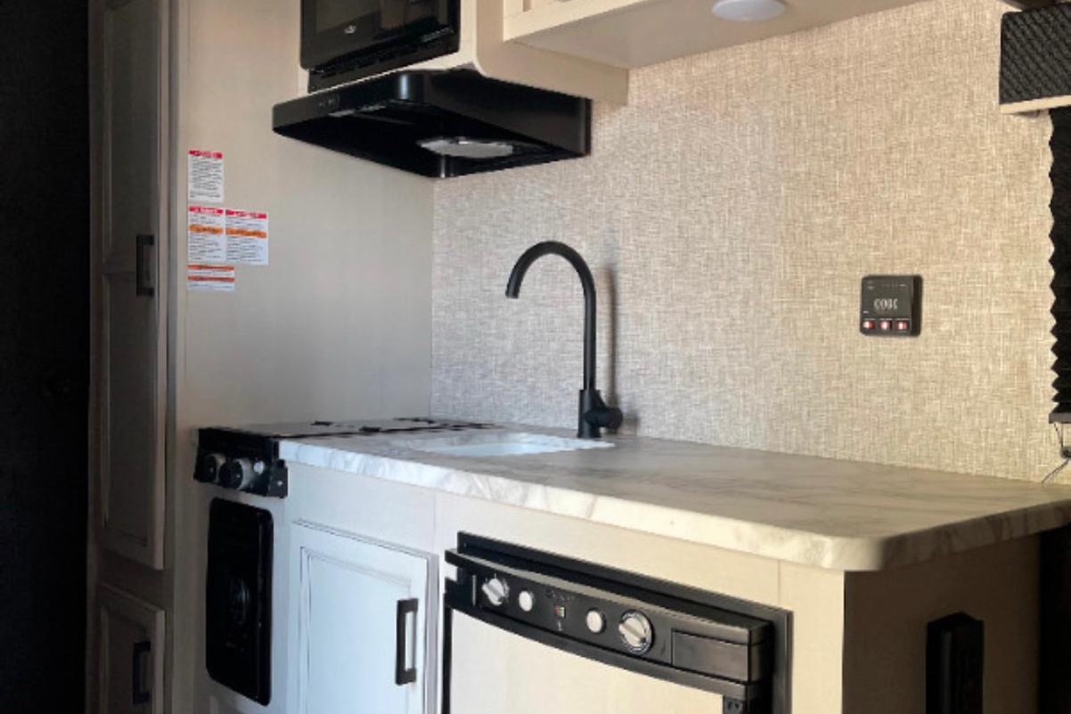 Amy's Jayco Jay Flight 154BH Travel Trailer