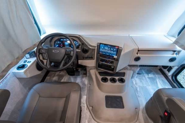 Argento's Thor Motor Coach WINSPORT 34J Class A