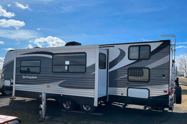 Springdale 282bh Travel Trailer