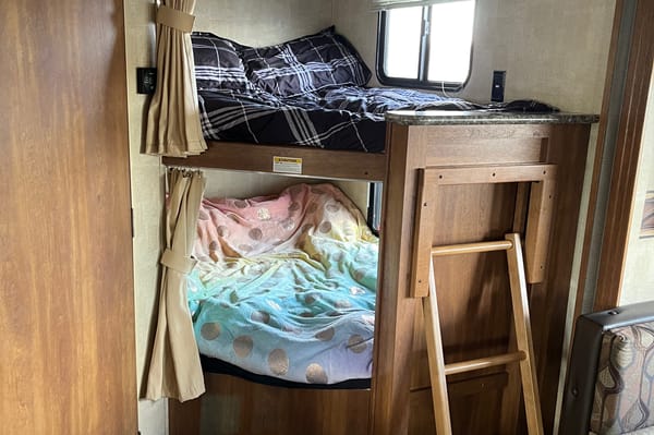 Springdale 282bh Travel Trailer